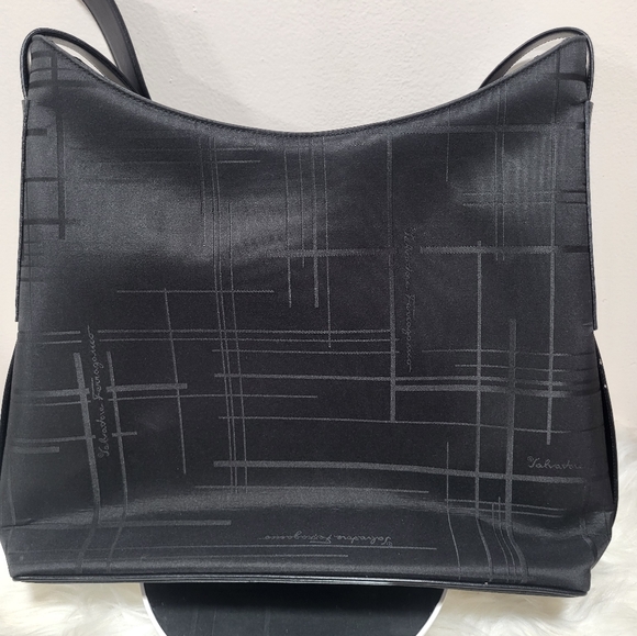 Like New condition Ferragamo Shoulder Bag Black Nylon - Picture 3 of 14